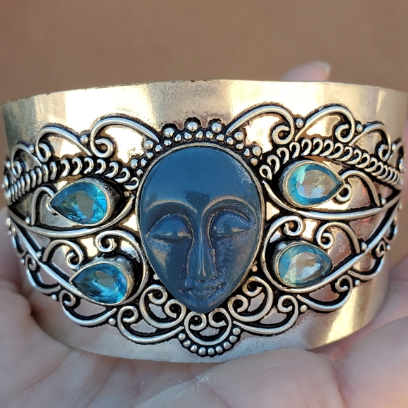 New Carved Goddess Face Blue Quartz 925 Silver Bracelet. - Picture 2 of 10